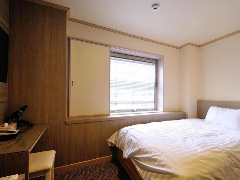 Hotel Osaka Keiko Extérieur photo