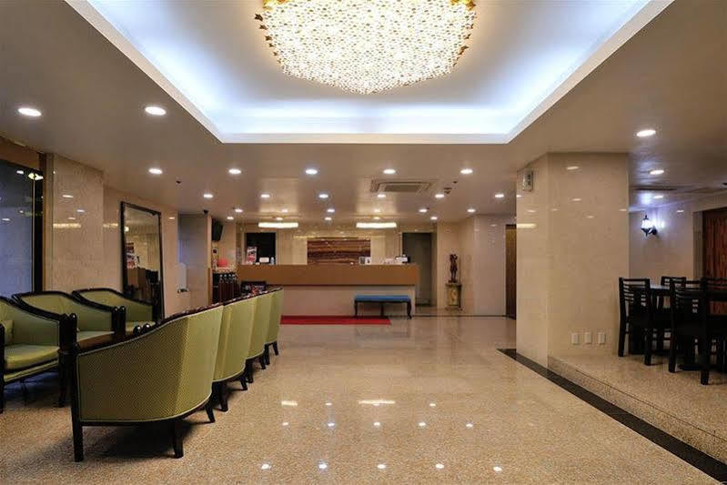 Hotel Osaka Keiko Extérieur photo